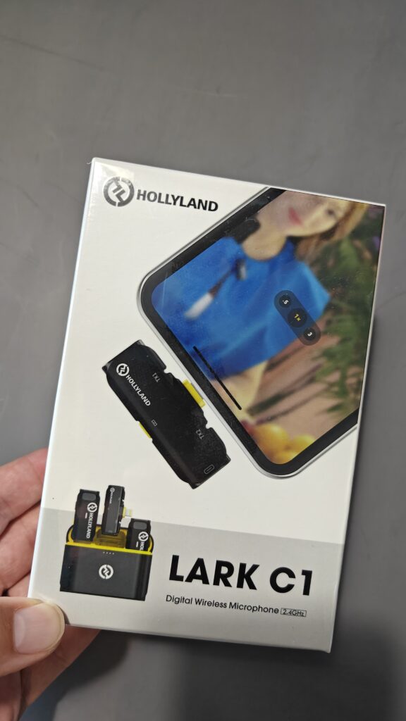 Hollyland Lark C1 Wireless Lavalier Microphone for iOS